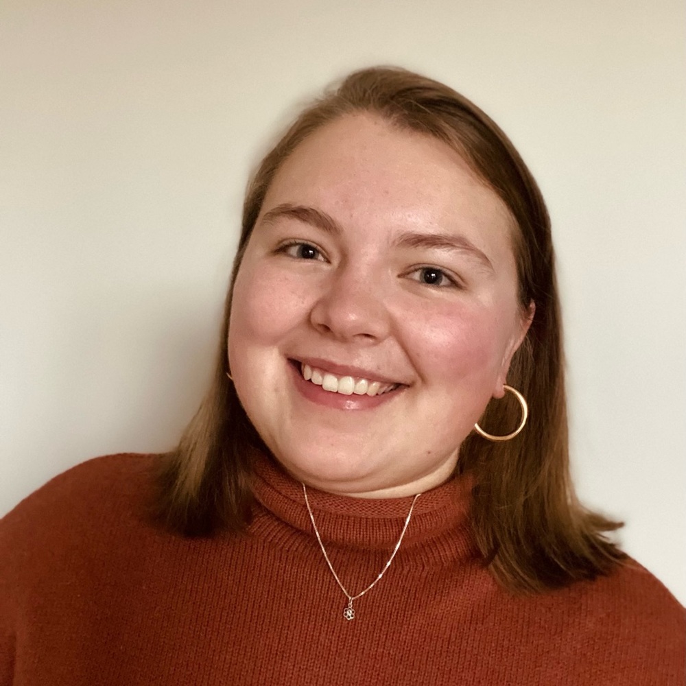 Meet Your Posher, Molly